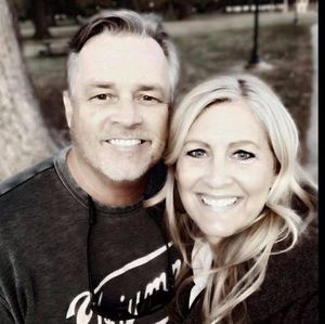 Meet your Posher, Dennis